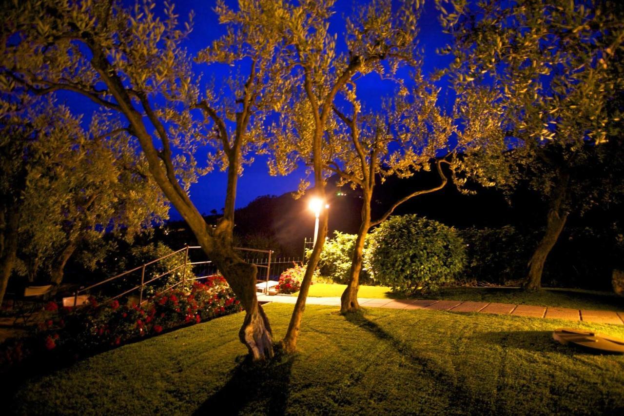 B&B Il Parco Monterosso al Mare Exteriör bild
